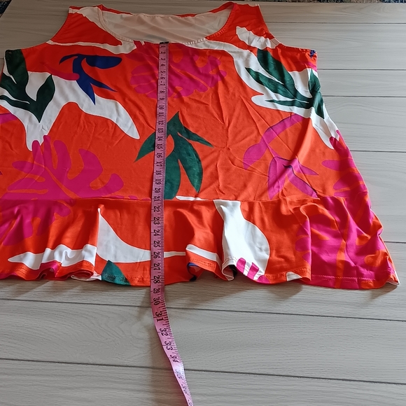 Women Fashion Graphic Printed Plus Size Ruffled Dress - Picture 4 of 11